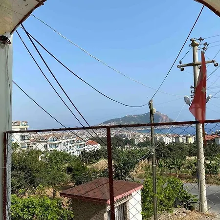 Deniz Manzarali,Terasli,Doga Icinde Muestakilsi Ev Apartmán