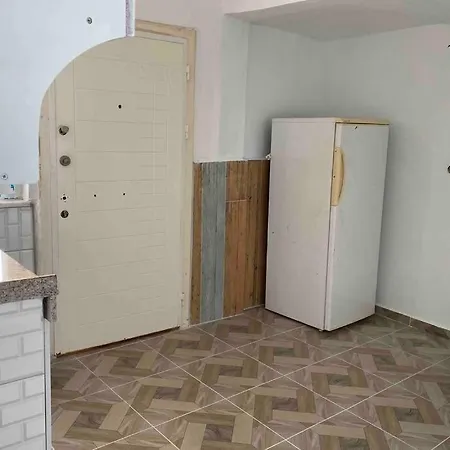 Deniz Manzarali,Terasli,Doga Icinde Muestakilsi Ev Apartman *