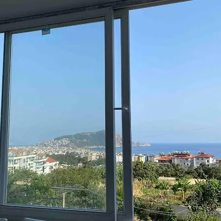 Apartman Deniz Manzarali,Terasli,Doga Icinde Muestakilsi Ev Alanya